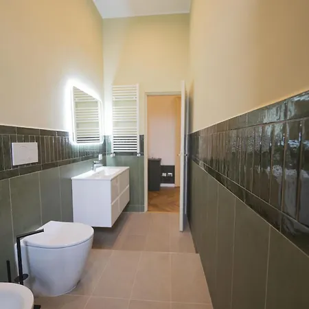 Barberini Grand Retreat With Terrace Apartment