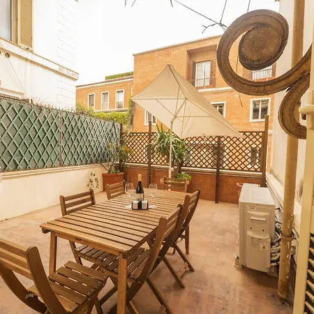 Apartment Barberini Grand Retreat With Terrace Rome